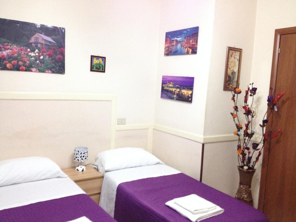 Rome Rainbow Guest House Phòng bức ảnh