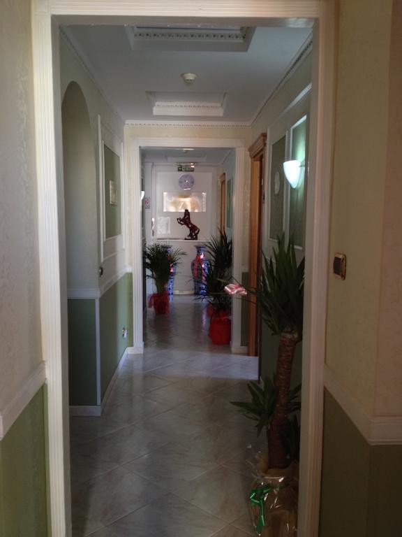 Rome Rainbow Guest House Ngoại thất bức ảnh